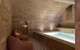 Le Petit Beaumarchais Hotel & Spa